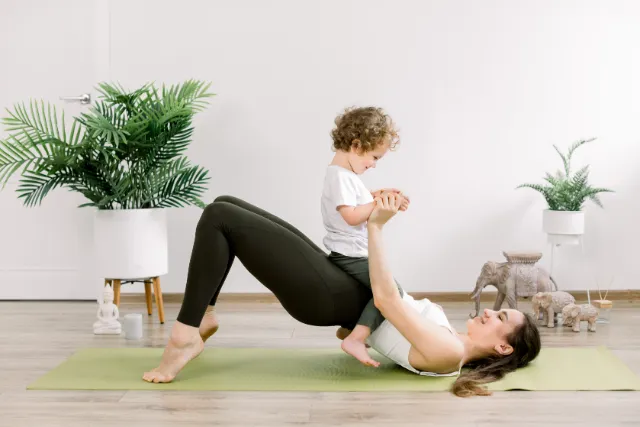 healthy-lifestyle-fitness-postnatal-yoga-matern-2022-05-09-18-58-31-utc